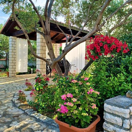 Apartmani Milena Barbat na Rabu Exteriér fotografie