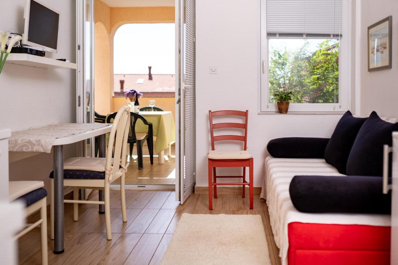 Apartmani Milena Barbat na Rabu Exteriér fotografie