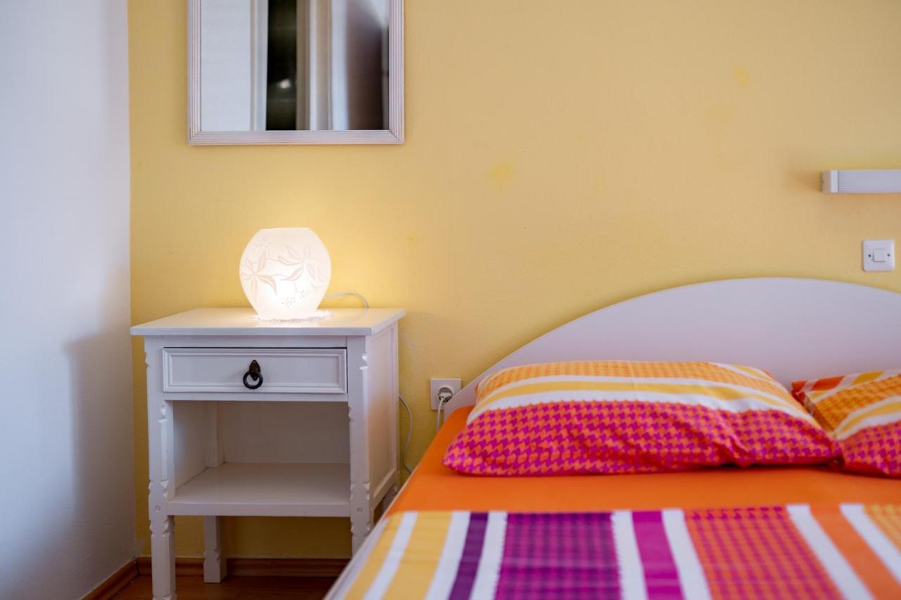 Apartmani Milena Barbat na Rabu Exteriér fotografie